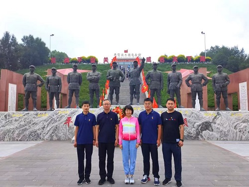 喜迎二十大  奋进新征程——华体平台党员代表参加省社主题党日活动